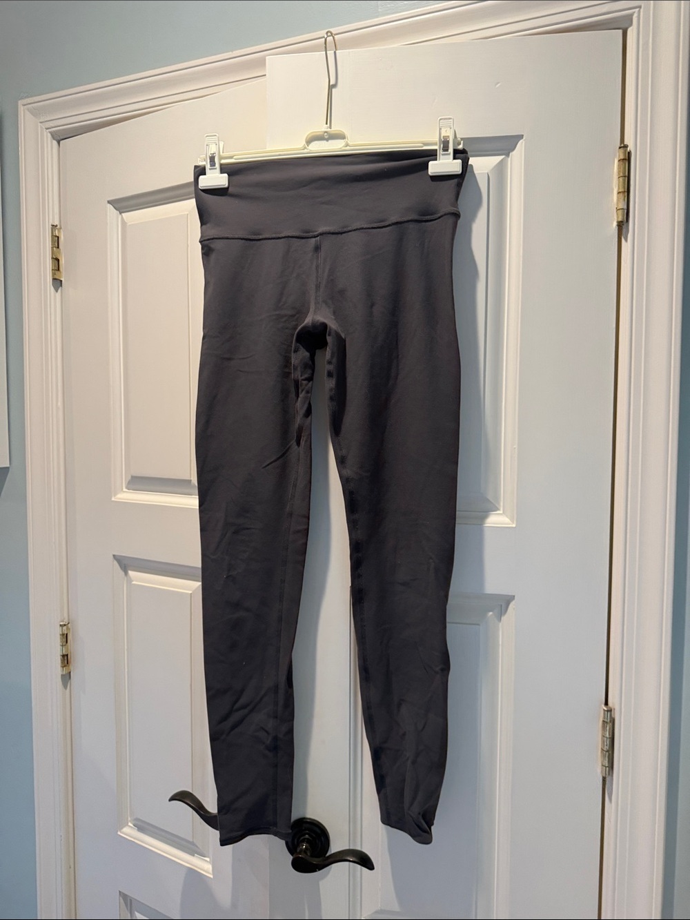 ALO Yoga High-Rise Charcoal Leggings